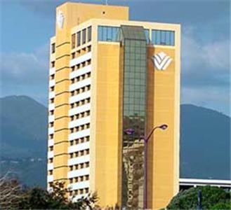 Отель Wyndham Kingston Jamaica Экстерьер фото